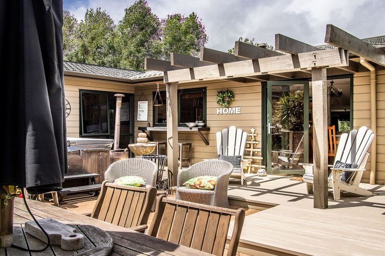 Photo of property in 21 Grand Poppa Way, Otaihanga, Paraparaumu, 5036