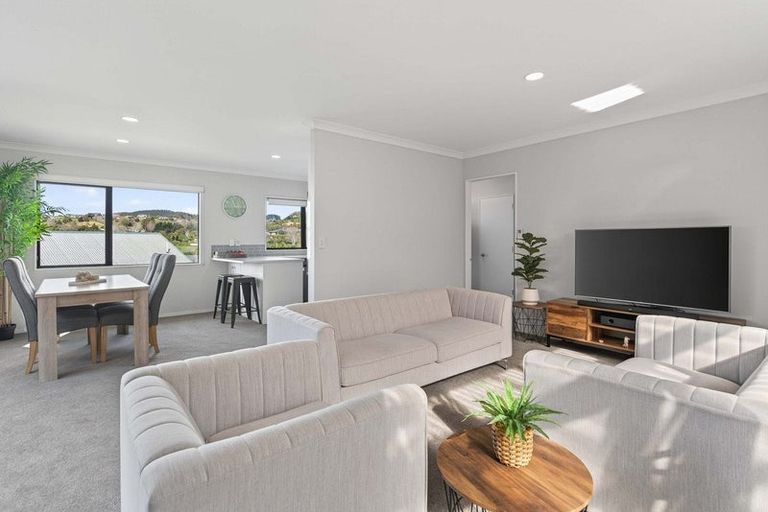 Photo of property in 19 Mamaku Rise, Welcome Bay, Tauranga, 3112