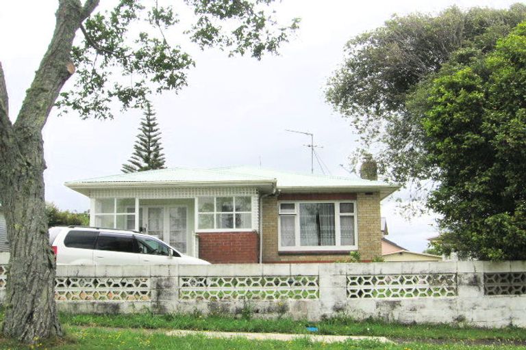 Photo of property in 10 Collie Road, Pukekohe, 2120