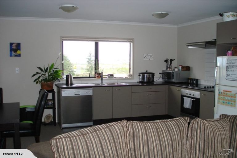 Photo of property in St Claire Village, 9/172 Mcleod Road, Te Atatu South, Auckland, 0610