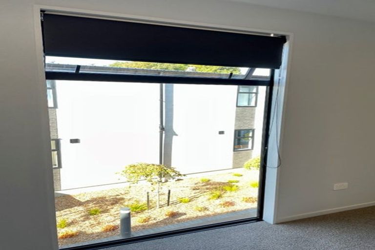 Photo of property in 5/10 New Brighton Road, Shirley, Christchurch, 8061