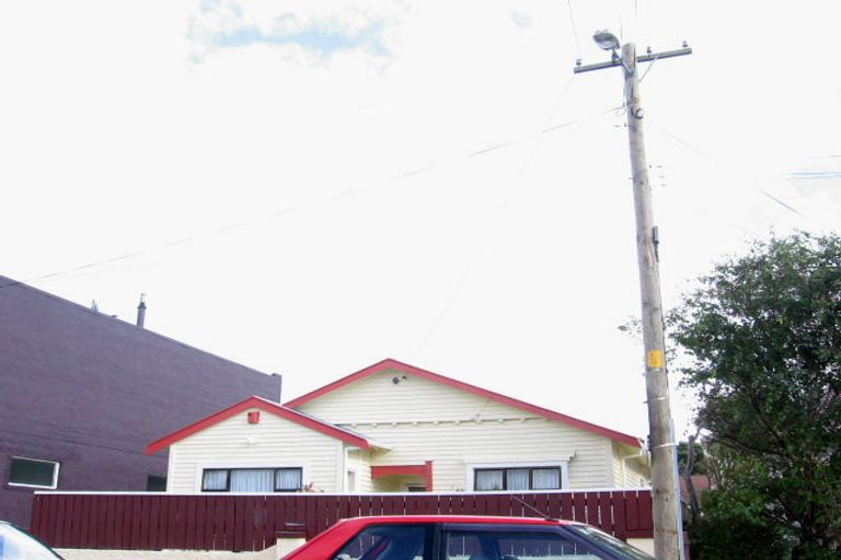 Photo of property in 13 Kensington Avenue, Petone, Lower Hutt, 5012