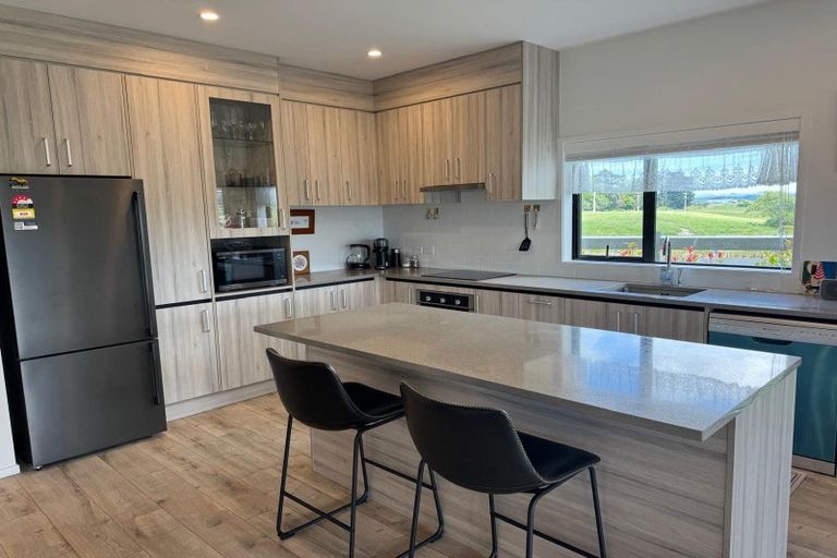 Photo of property in 115 Mutetai Road, Clarks Beach, 2122