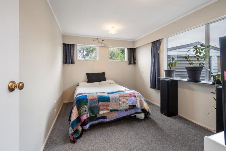 Photo of property in 12 Aitken Street, Bulls, 4818