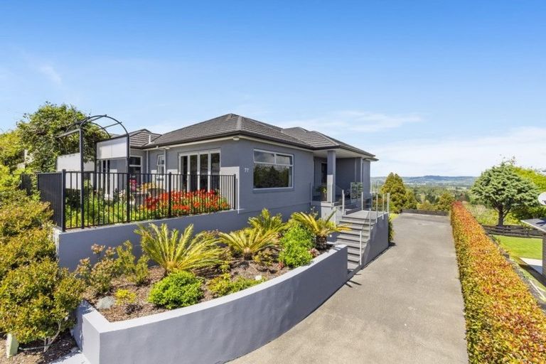 Photo of property in 27 Aldon Lane, The Gardens, Auckland, 2105