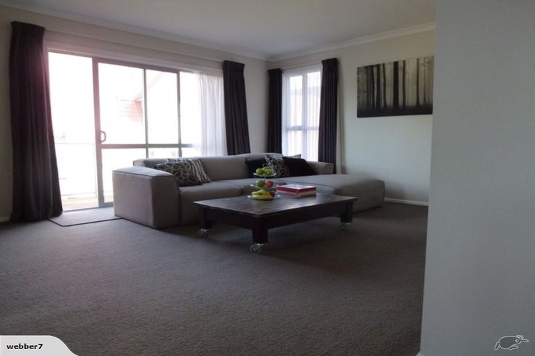 Photo of property in 3/21 Bloomfield Terrace, Hutt Central, Lower Hutt, 5010