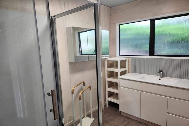 Photo of property in 2/14 Jerningham Street, Enner Glynn, Nelson, 7011