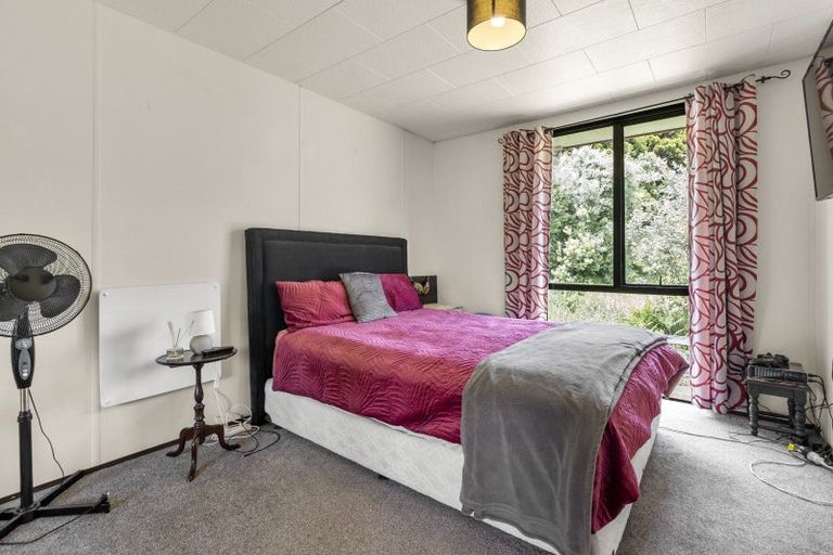 Photo of property in 32 Cemetery Road, Waiuku, 2123