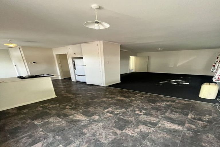 Photo of property in 135 Maidstone Road, Ilam, Christchurch, 8041