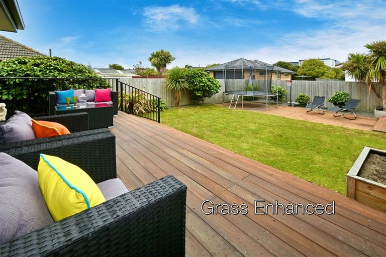 Photo of property in 369 Pine Avenue, South New Brighton, Christchurch, 8062