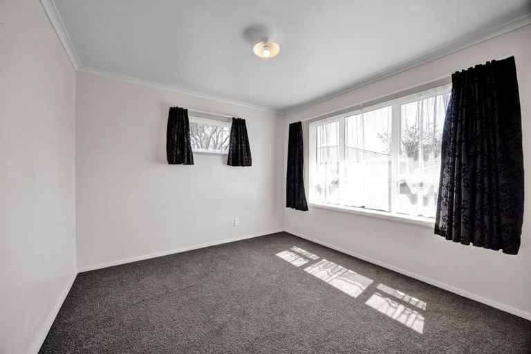 Photo of property in 50 Celia Street, Stratford, 4332