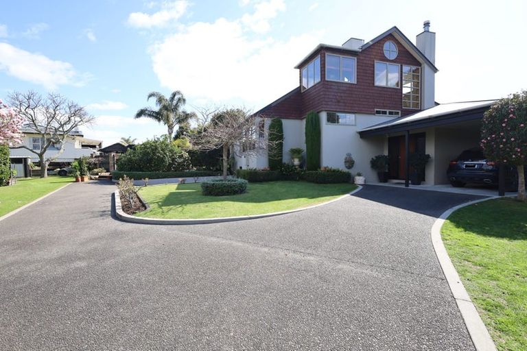 Photo of property in 30 Karaka Road, Otumoetai, Tauranga, 3110
