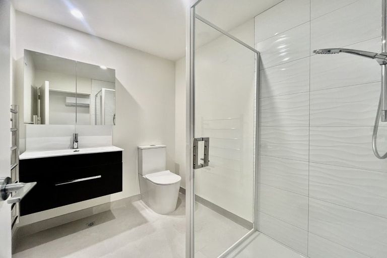 Photo of property in 2/2 Everard Street, Somerfield, Christchurch, 8024