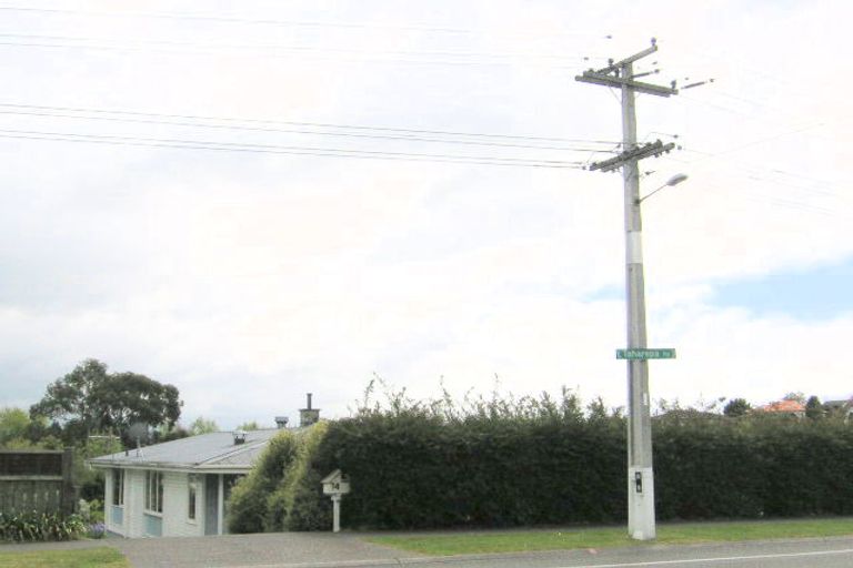 Photo of property in 74 Taharepa Road, Hilltop, Taupo, 3330