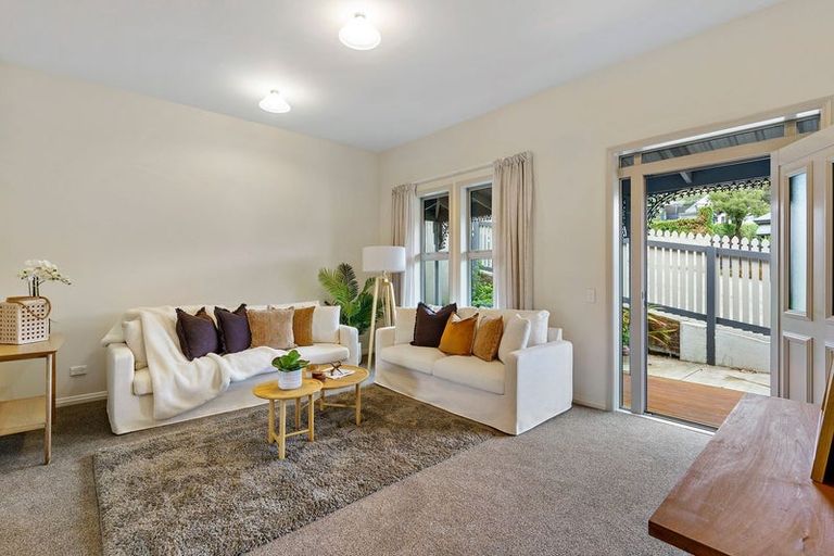 Photo of property in 39 Canterbury Street, Lyttelton, 8082