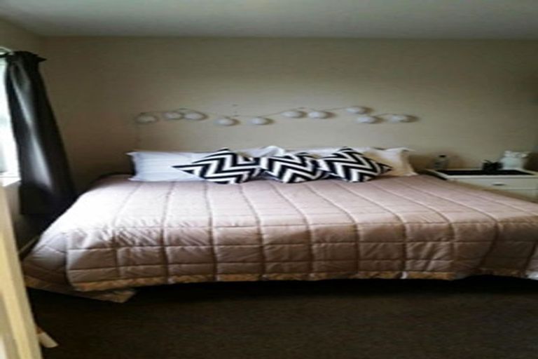 Photo of property in 1/100 Hastings Street West, Sydenham, Christchurch, 8023