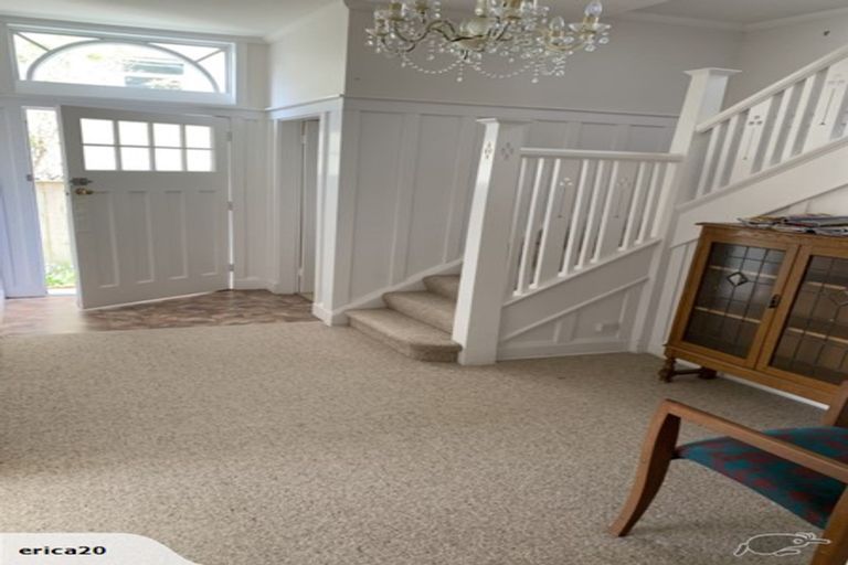 Photo of property in 14 Selwyn Terrace, Thorndon, Wellington, 6011