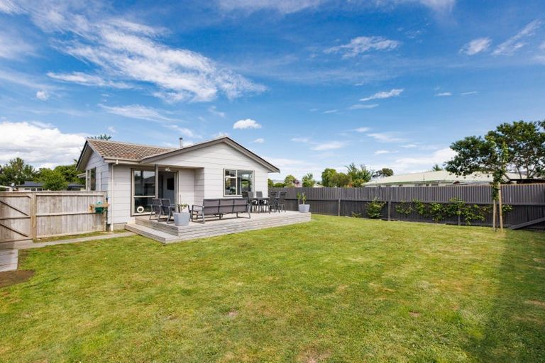 Photo of property in 25 Chelmarsh Place, Highbury, Palmerston North, 4412