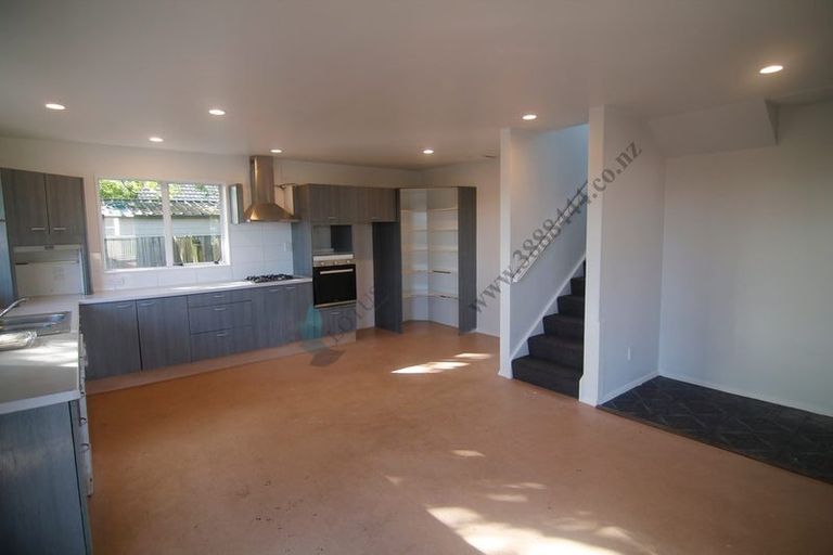 Photo of property in 9 Twynham Place, Aranui, Christchurch, 8061