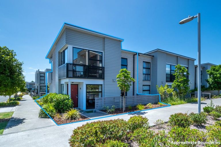 Photo of property in 1 Kaiwawao Lane, Hobsonville, Auckland, 0616