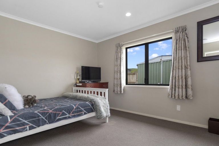 Photo of property in 3 Gina Way, Welcome Bay, Tauranga, 3112