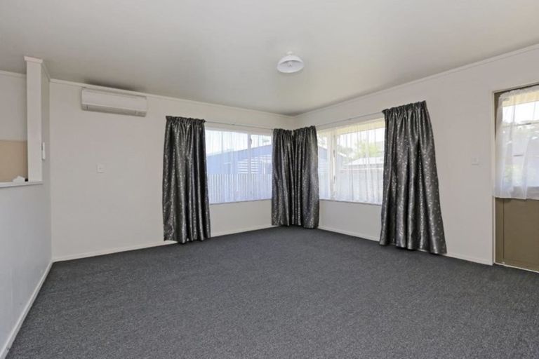 Photo of property in 3/903 Lyell Street, Akina, Hastings, 4122