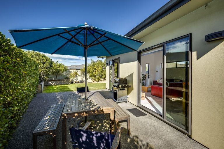 Photo of property in 11 Pania Place, Poraiti, Napier, 4112