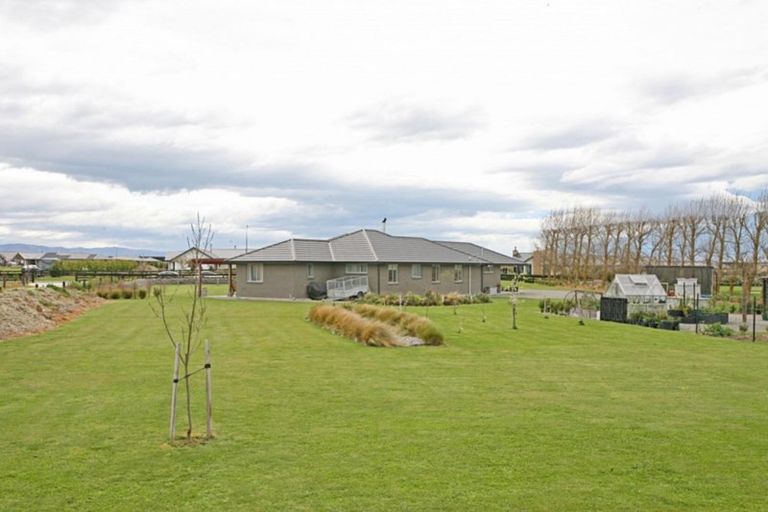 Photo of property in 17 Landsborough Drive, Darfield, 7571