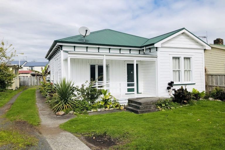 Photo of property in 165 Massey Street, Frankton, Hamilton, 3204