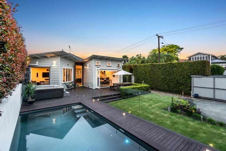 Photo of property in 4 Kingsley Street, Westmere, Auckland, 1022