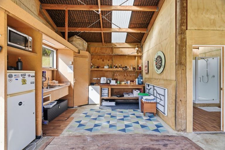 Photo of property in 30 Berghan Road, Coopers Beach, 0420