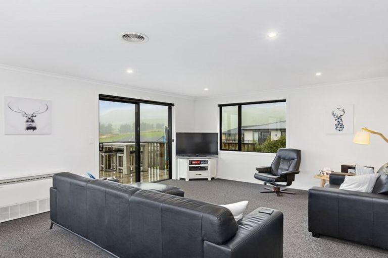 Photo of property in 50 Titri Road, Waihola, Outram, 9073