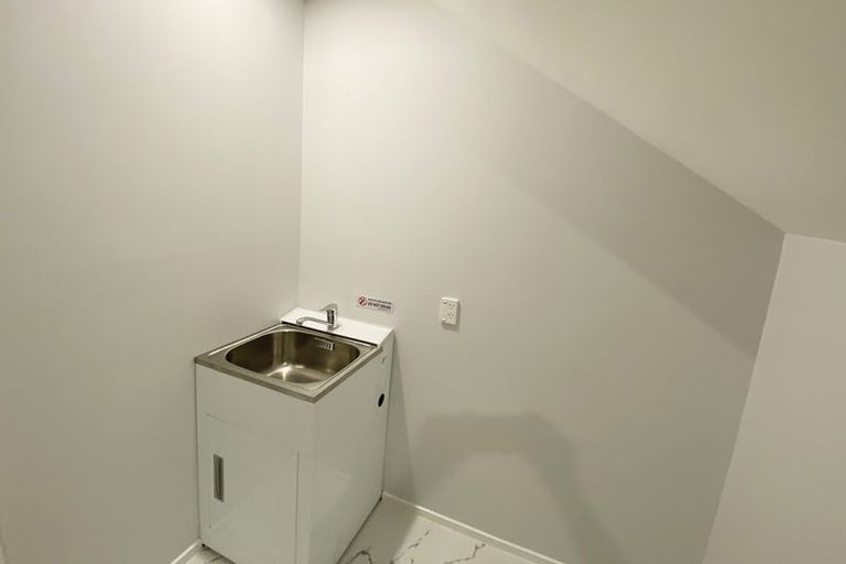 Photo of property in 38 Artemis Way, Flat Bush, Auckland, 2019