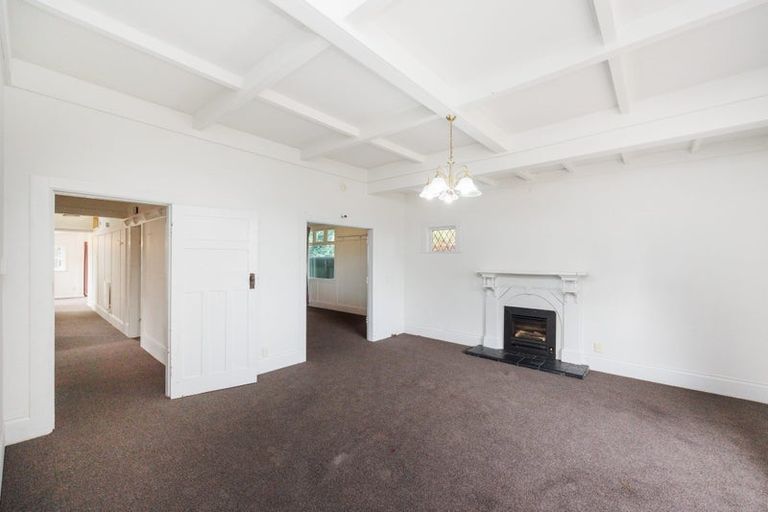 Photo of property in 374 College Street, Hokowhitu, Palmerston North, 4410