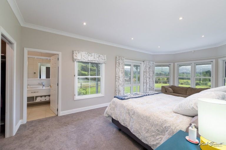 Photo of property in Rovale Estate, 123c Johnsons Road, Whitemans Valley, Upper Hutt, 5371