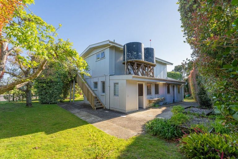 Photo of property in 14 Endeavour Place, Cooks Beach, Whitianga, 3591