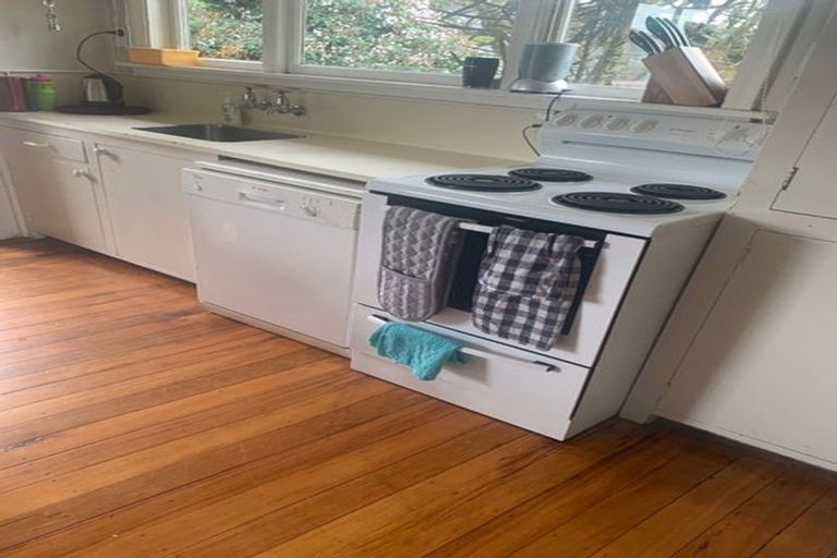 Photo of property in 111 Suva Street, Upper Riccarton, Christchurch, 8041