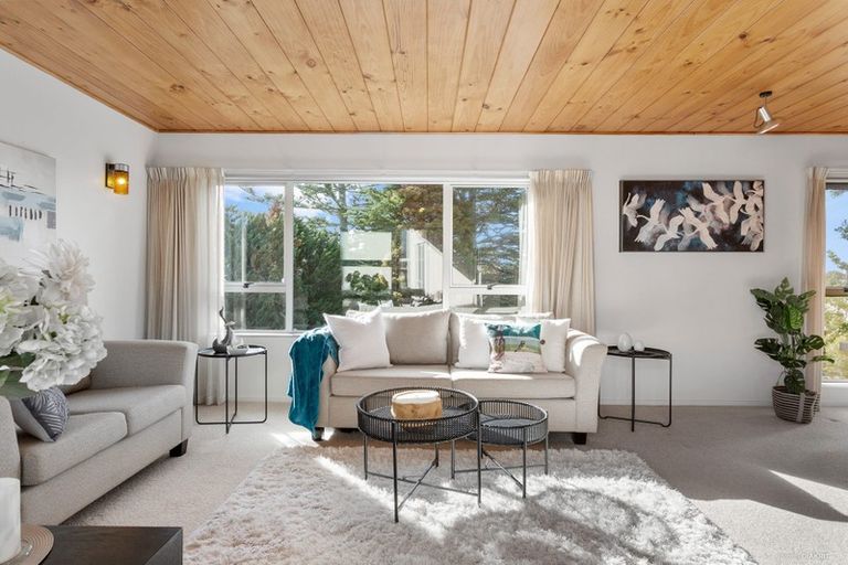 Photo of property in 41 Matua Road, Huapai, Kumeu, 0810