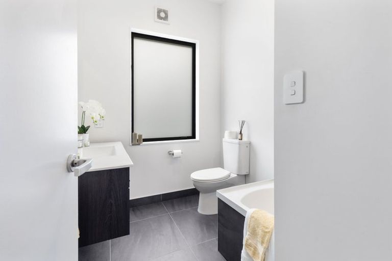 Photo of property in 17/52 High Street, Island Bay, Wellington, 6023