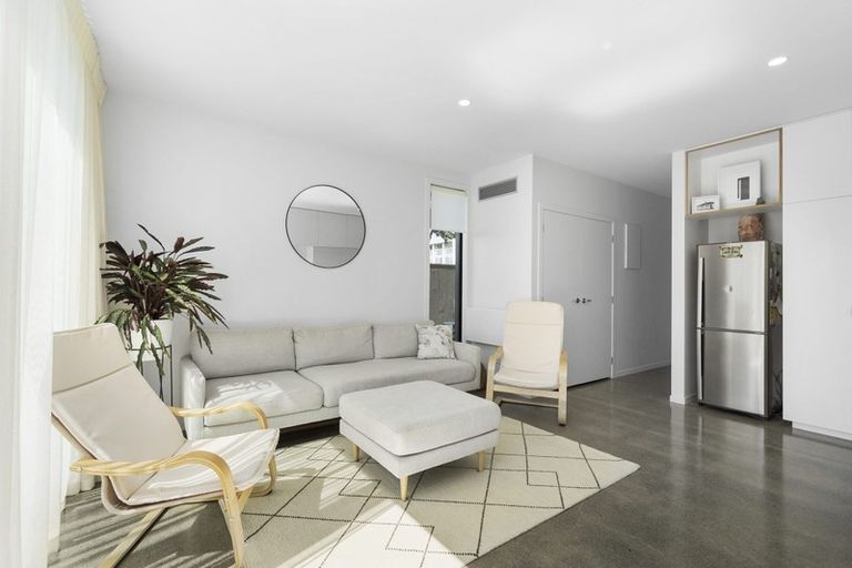 Photo of property in 439d Jackson Street, Petone, Lower Hutt, 5012