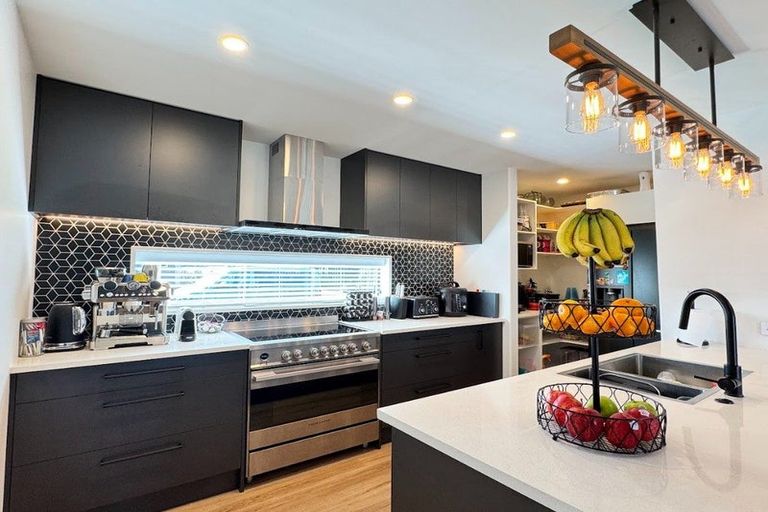 Photo of property in 20 Rannoch Drive, Yaldhurst, Christchurch, 8042