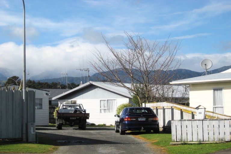 Photo of property in 22 Guy Avenue, Levin, 5510