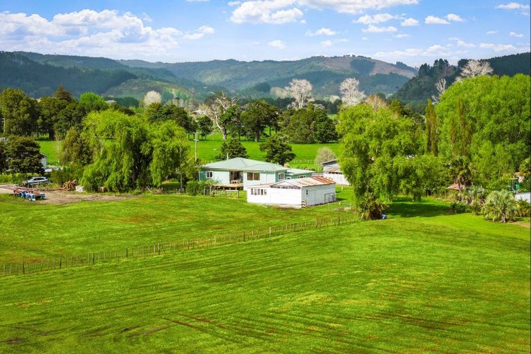 Photo of property in 8 Old Kaipara Road, Kaipara Flats, Warkworth, 0981