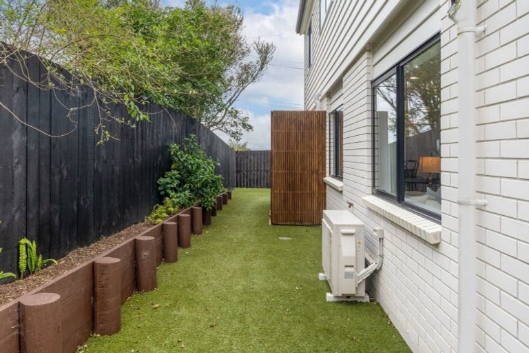 Photo of property in 48c Patons Road, Howick, Auckland, 2014