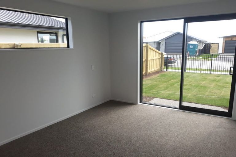 Photo of property in 11 Burrow Street, Rolleston, 7677