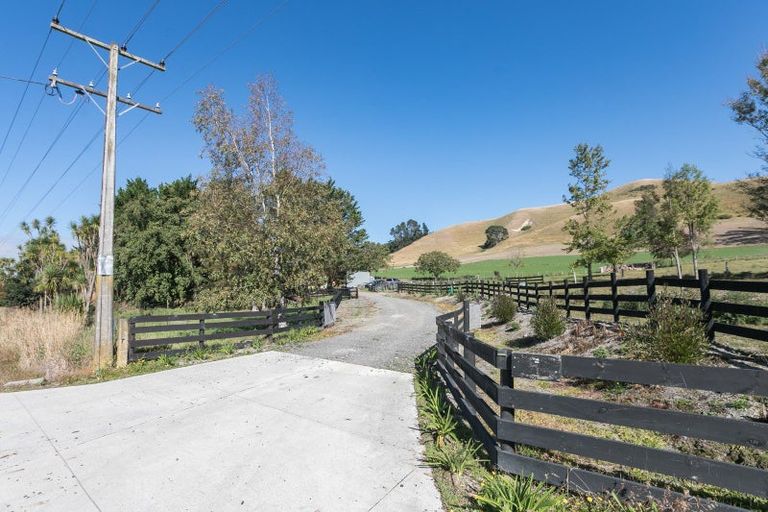 Photo of property in 668 State Highway 2, Otane, 4276