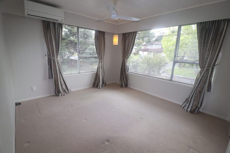 Photo of property in 25 Gladys Avenue, Glenfield, Auckland, 0629