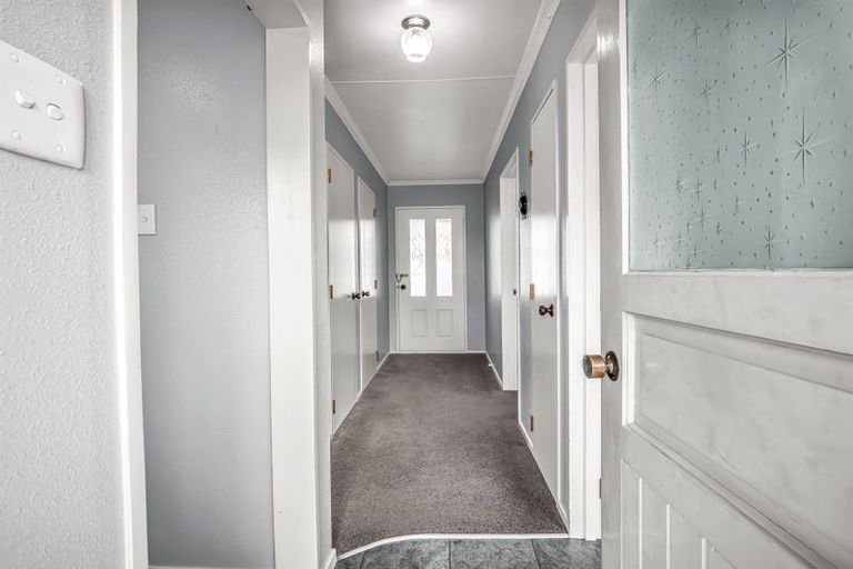 Photo of property in 14 Ferndale Place, Feilding, 4702