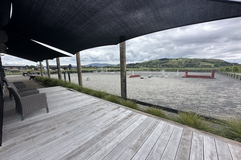 Photo of property in 282 Parton Road, Papamoa, 3187