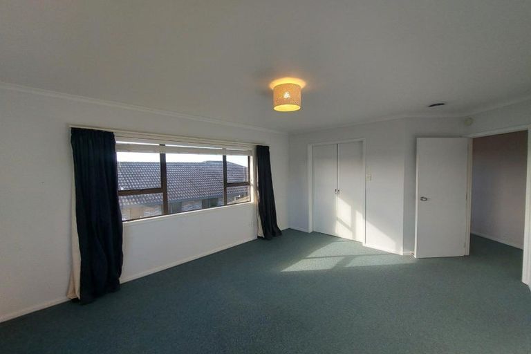 Photo of property in 167 Heta Road, Highlands Park, New Plymouth, 4312